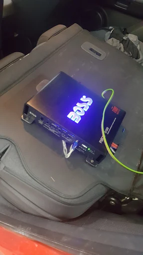 BOSS audio amplifier professional installation